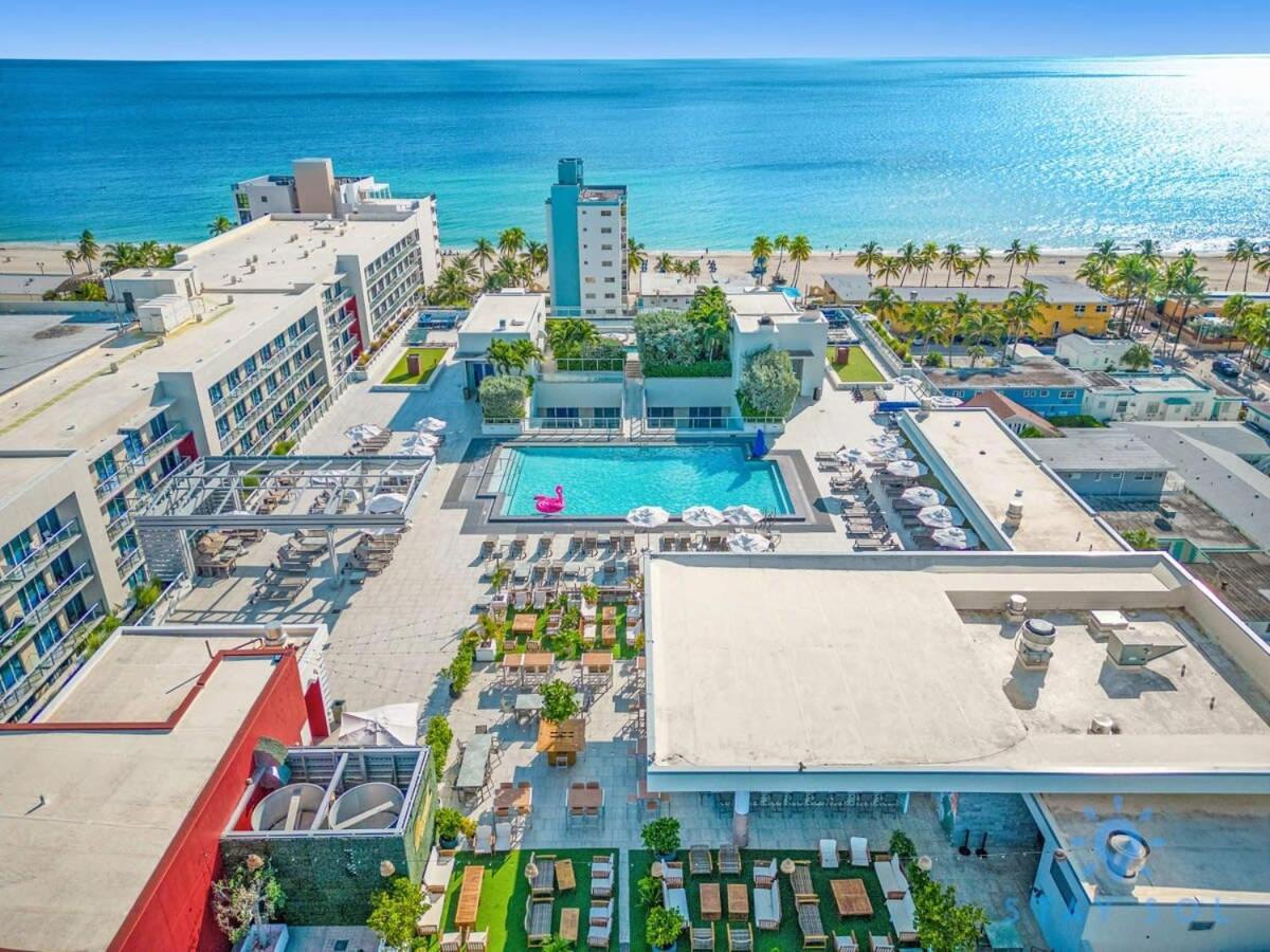 Rooftop Pool - Hollywood Beach Boardwalk Exterior foto